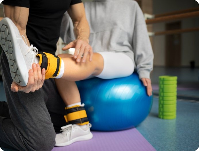 A physiotherapist at Physio Rooms Cork treating a patient
